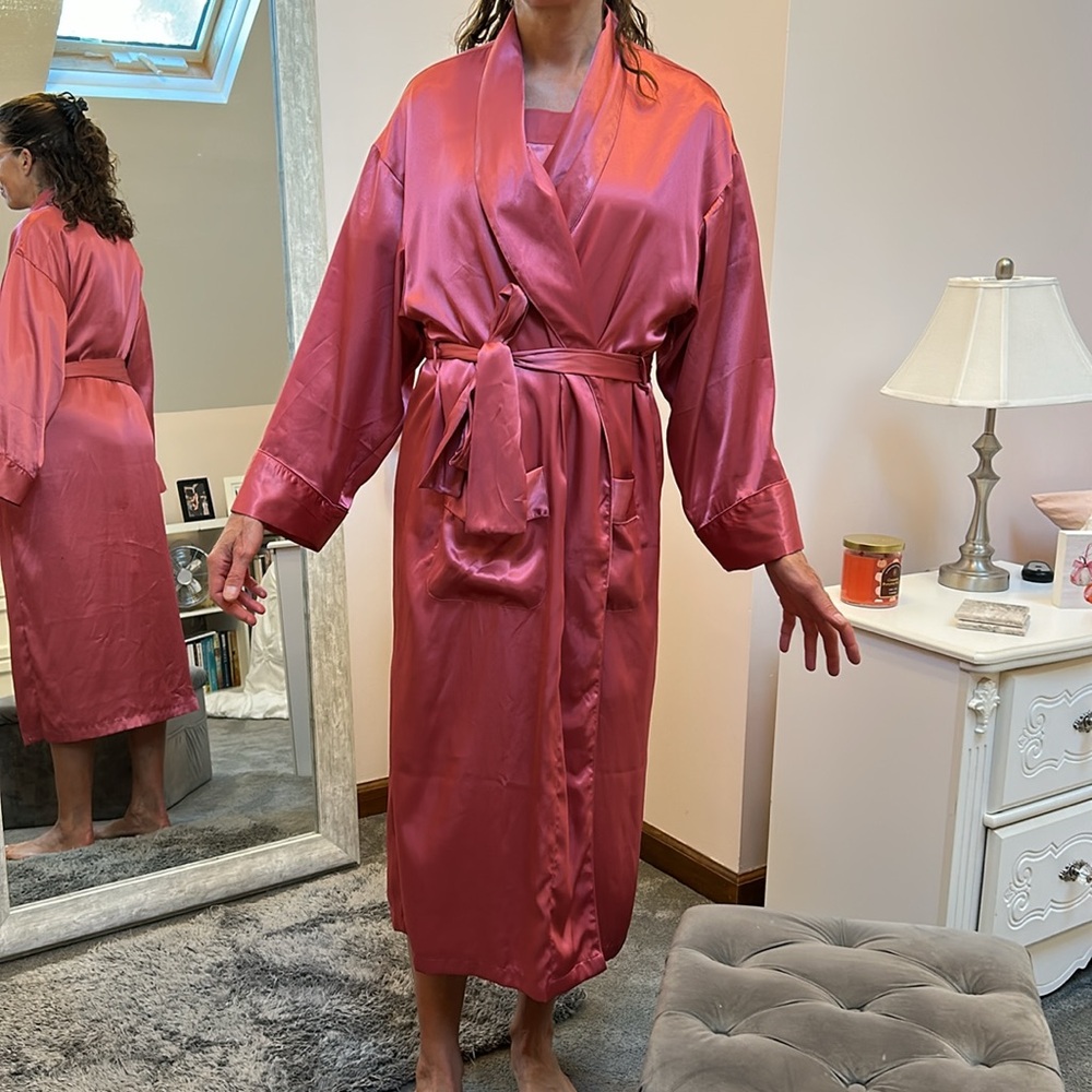 Vintage 1990 Victoria Secret rose satin long night shirt and matching satin robe